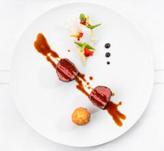 Ресторан «Европа» в Петербурге представил новое меню Ресторан «Европа» в Петербурге представил новое меню