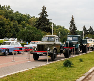 Легендарные автомобили покажут на фестивале в Москве Легендарные автомобили покажут на фестивале в Москве