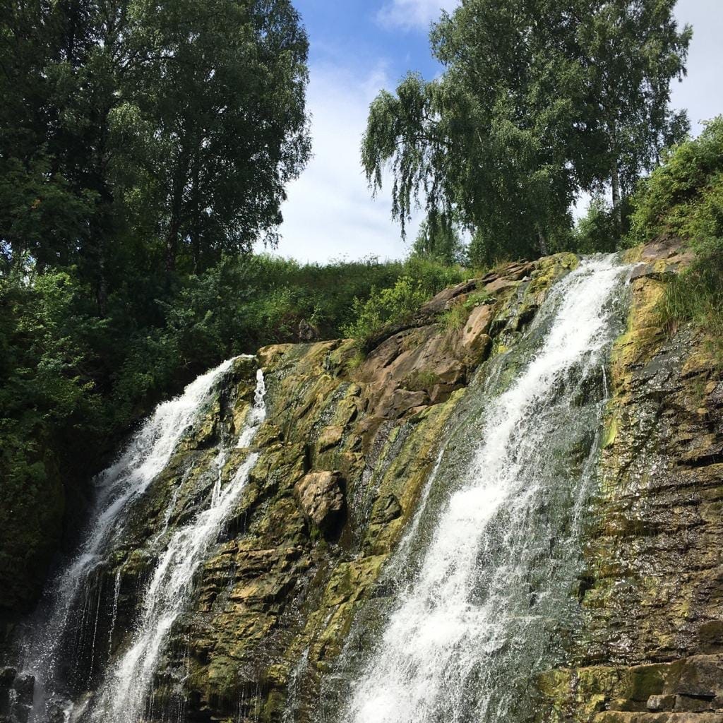 Пещерский водопад 🌟 Один из самых посещаемых на Алтае