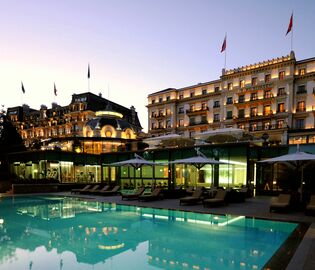 Знаменитому швейцарскому отелю Beau-Rivage Palace исполнилось 160 лет | Фото
