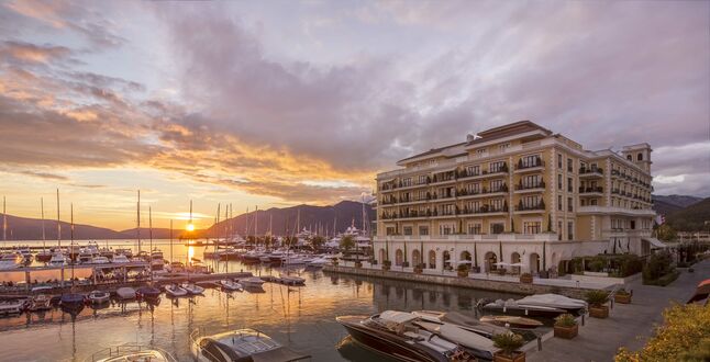 В Regent Porto Montenegro рассказали, зачем ехать в Черногорию осенью